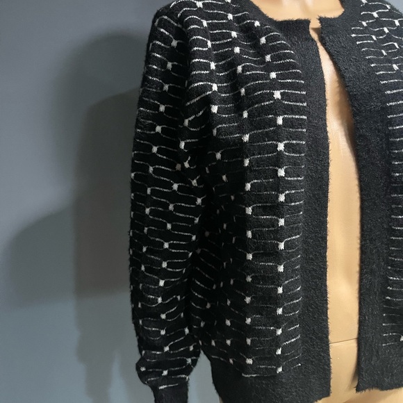 89th + Madison Cardigan - Picture 6 of 8